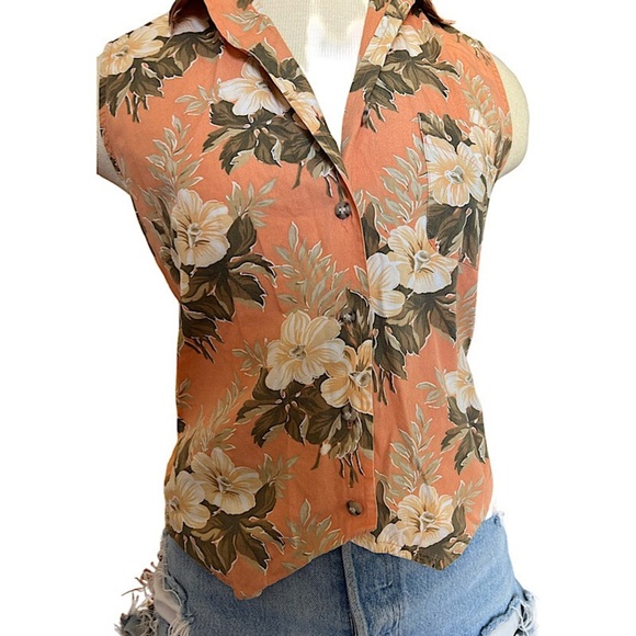 Vintage Gap! Hawaiian sleeveless top! - Picture 2 of 3